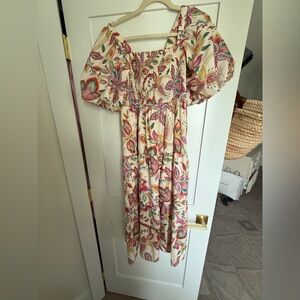 THML XS Floral Puff Sleeve Dress